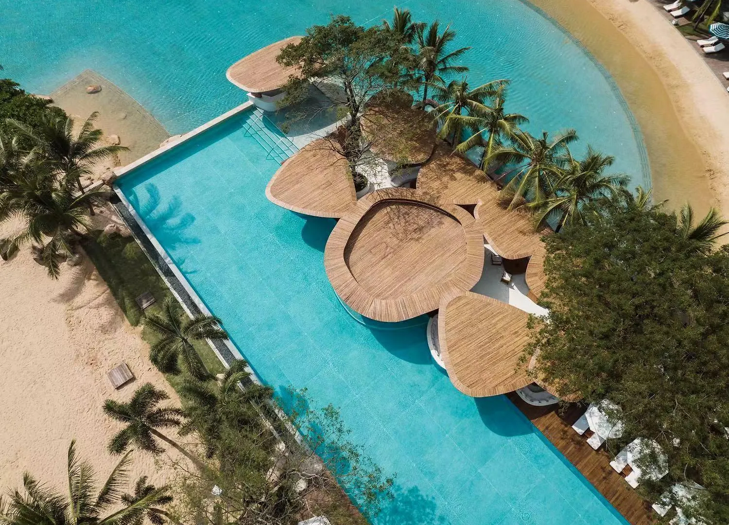 The Sanya Edition Hotel 5*,